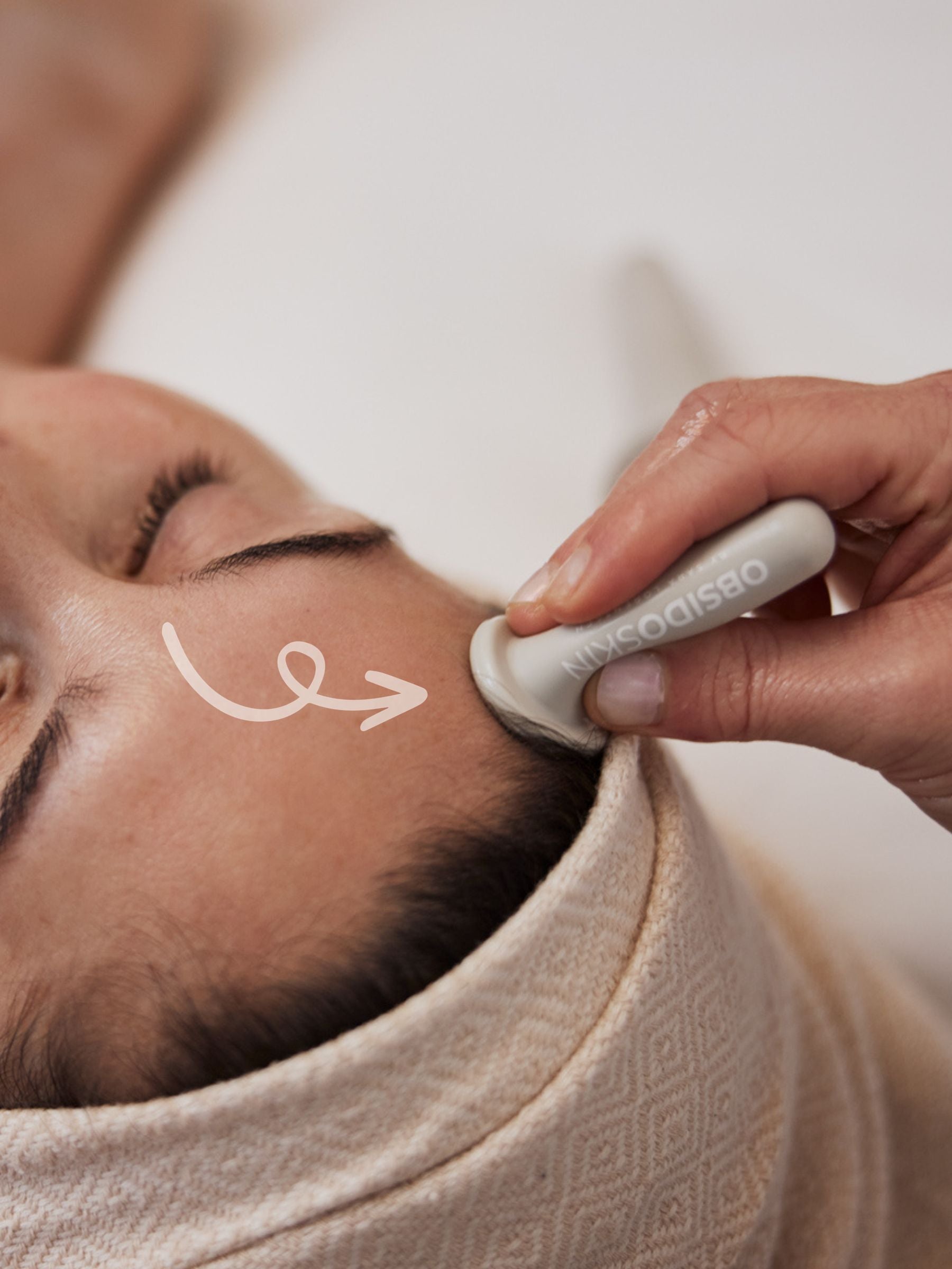 OBSIDO® PRO Velvet Facial Cup - Faded Clay - OBSIDO SKIN STUDIO APS